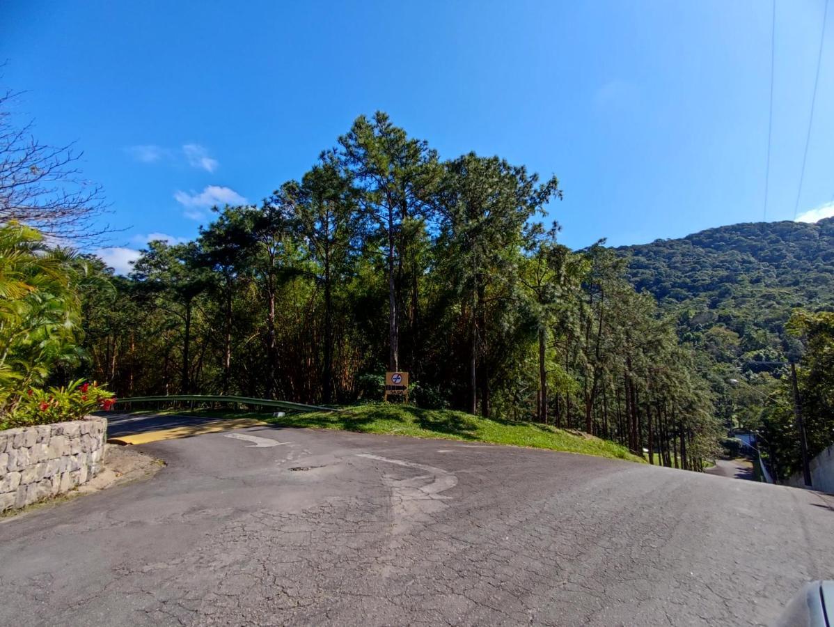 Apartamento Ate 10 Pessoas Na Enseada Guaruja Em Condominio Clube Praia Piscinas Salao Jogos Quadra Futebol Campo Parquinho Brinquedos Wi-Fi Home Office 외부 사진